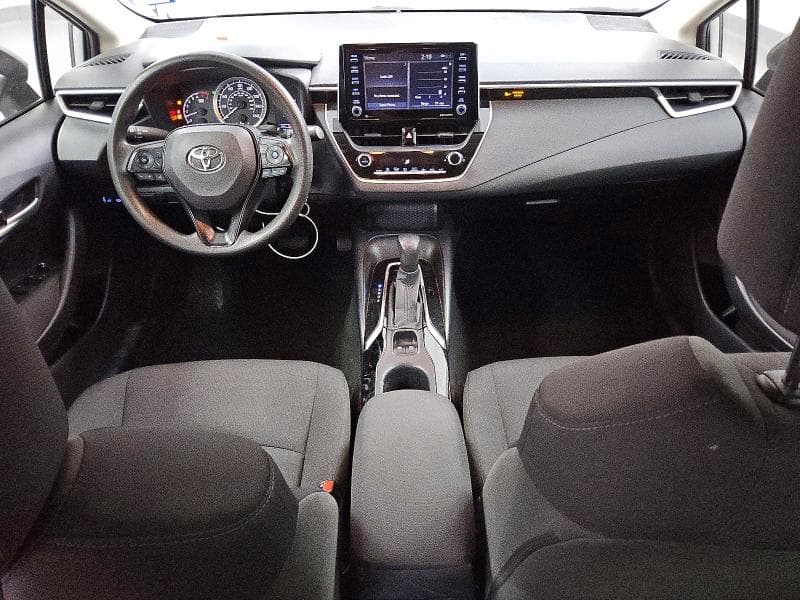 2021 TOYOTA COROLLA LE LE 8