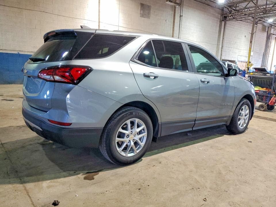 2024 CHEVROLET EQUINOX LT LT 3