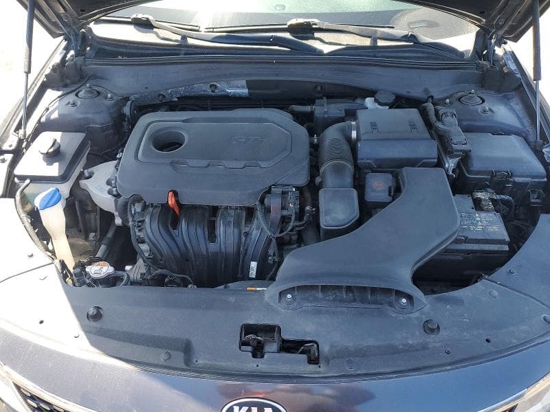 2018 KIA OPTIMA S 11