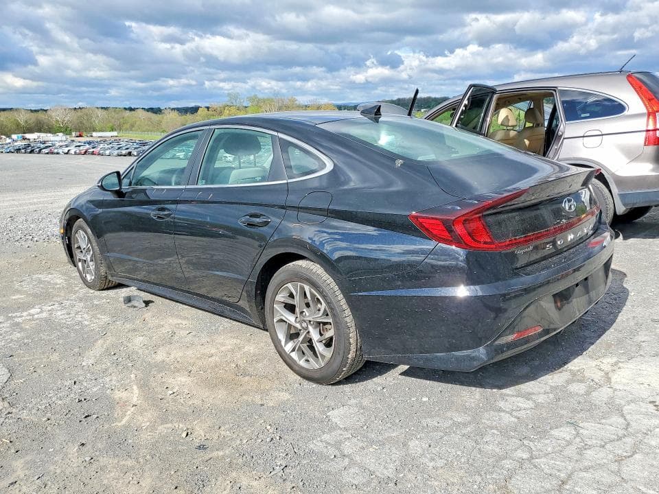 2020 HYUNDAI SONATA SEL 2
