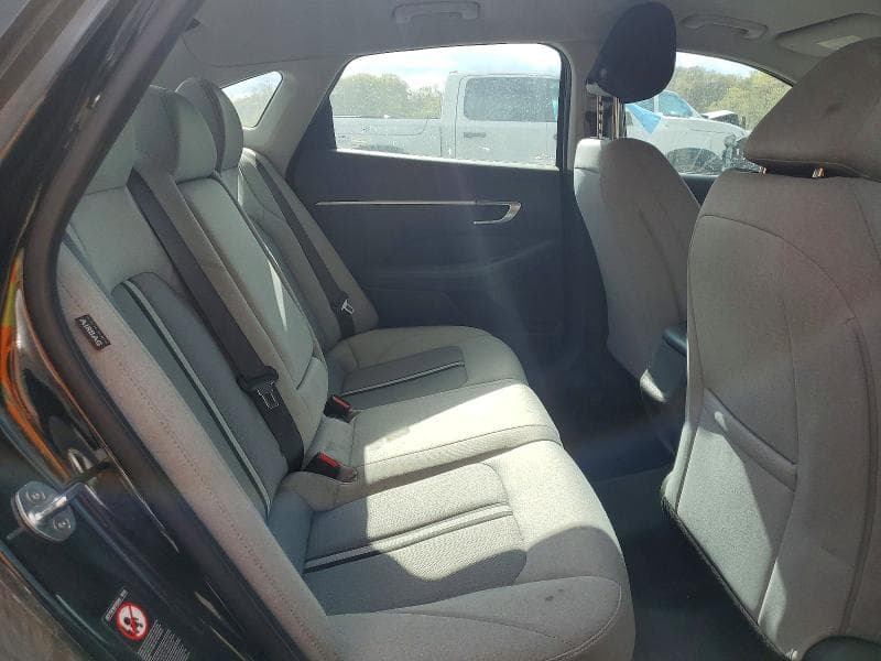 2020 HYUNDAI SONATA SEL 10