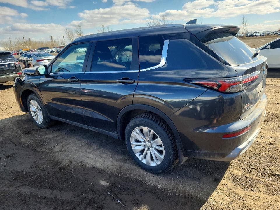 2025 MITSUBISHI OUTLANDER SE 2