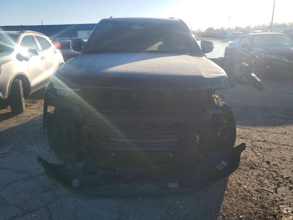 2024 JEEP GRAND CHEROKEE LAREDO 5