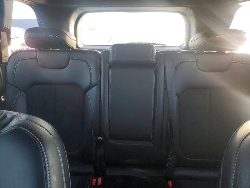 2024 JEEP GRAND CHEROKEE LAREDO 10