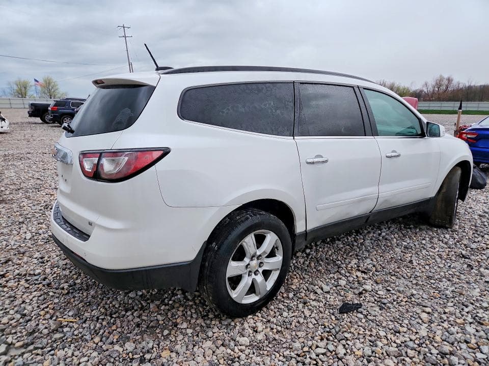 2017 CHEVROLET TRAVERSE LT LT 3