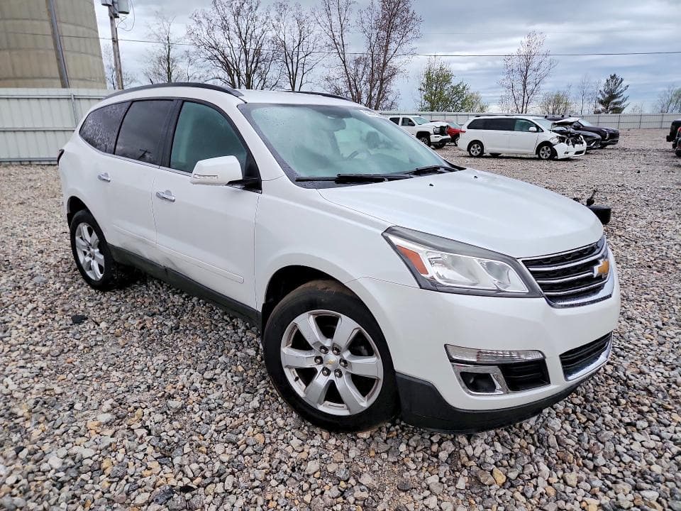 2017 CHEVROLET TRAVERSE LT LT 4