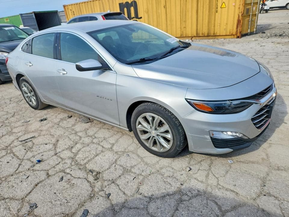 2019 CHEVROLET MALIBU LT 4