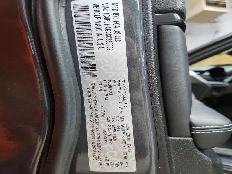 2025 JEEP GRAND CHEROKEE LAREDO 14