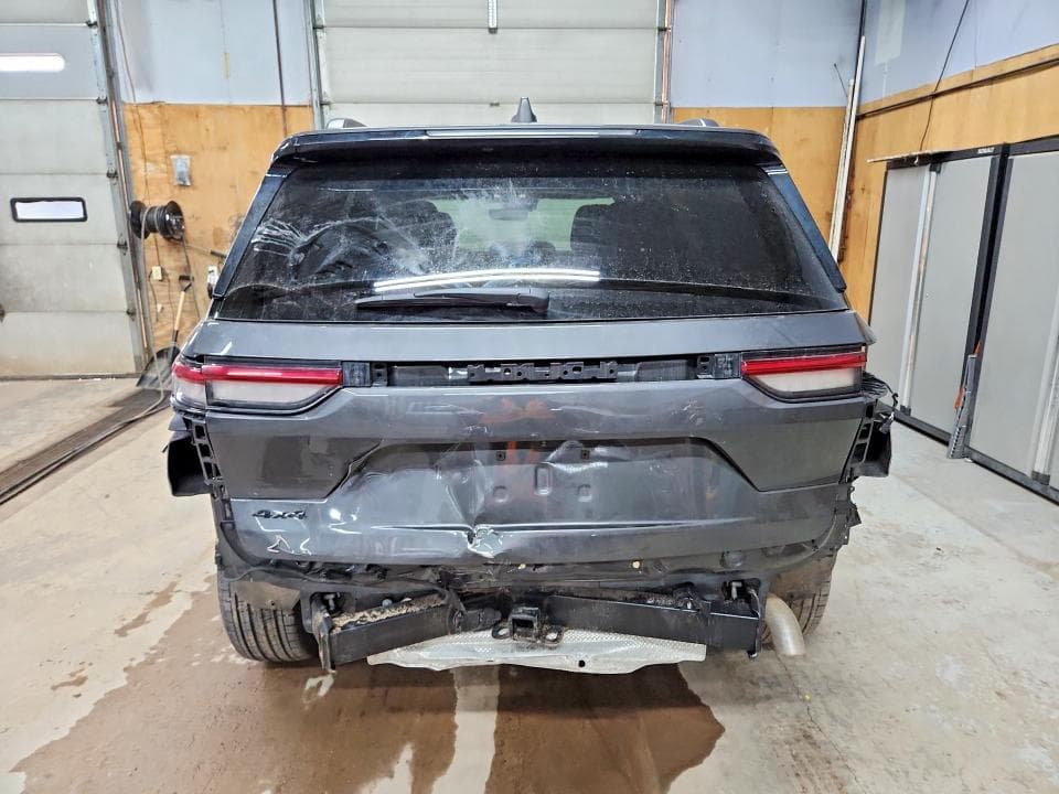 2025 JEEP GRAND CHEROKEE LAREDO 6