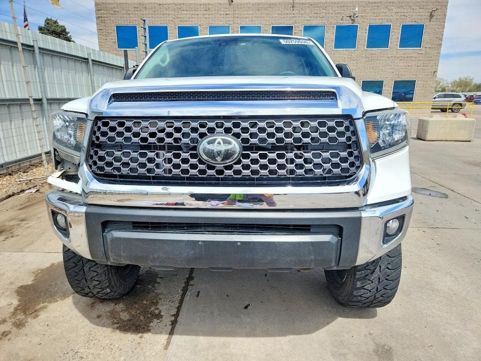 2020 TOYOTA TUNDRA SR5 SR5 5