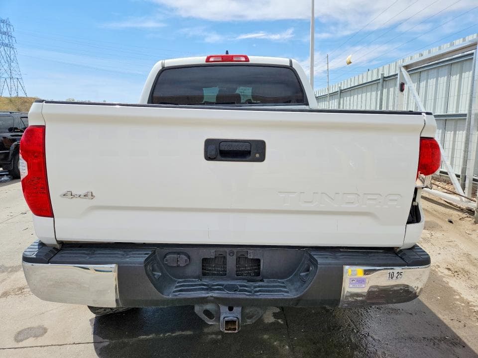 2020 TOYOTA TUNDRA SR5 SR5 6