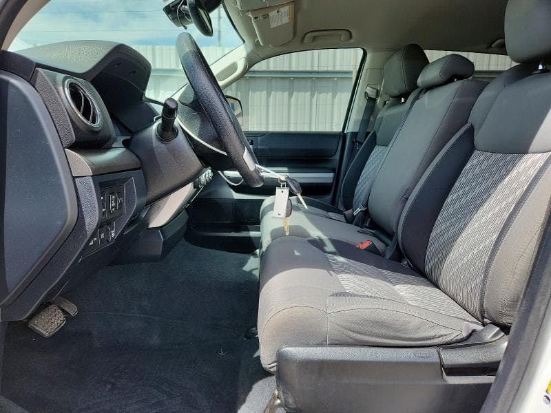 2020 TOYOTA TUNDRA SR5 SR5 7