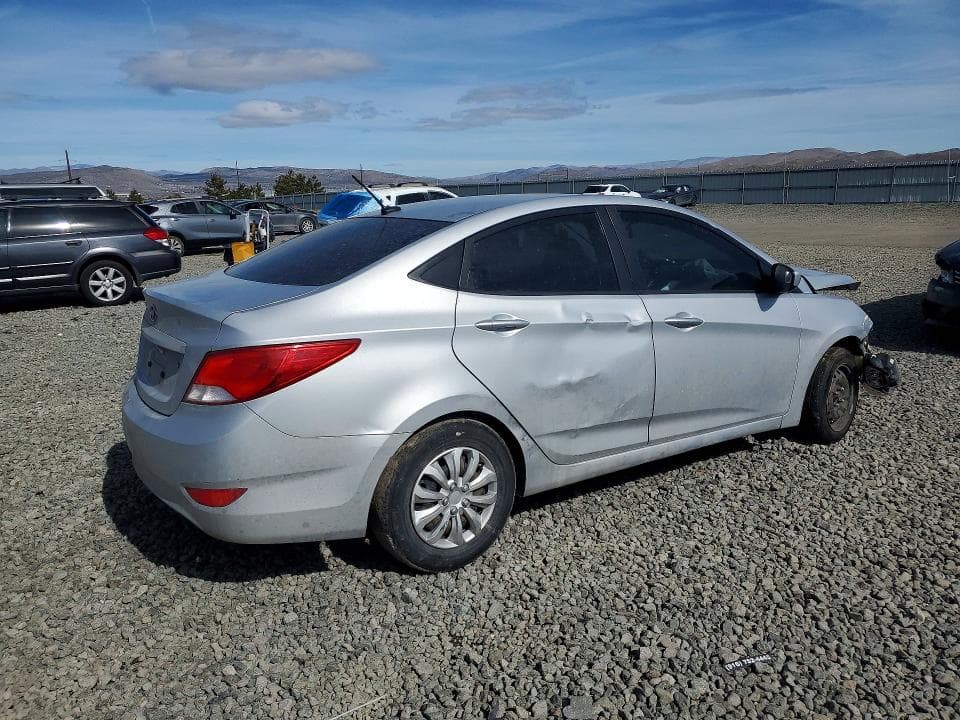2016 HYUNDAI ACCENT SE 3