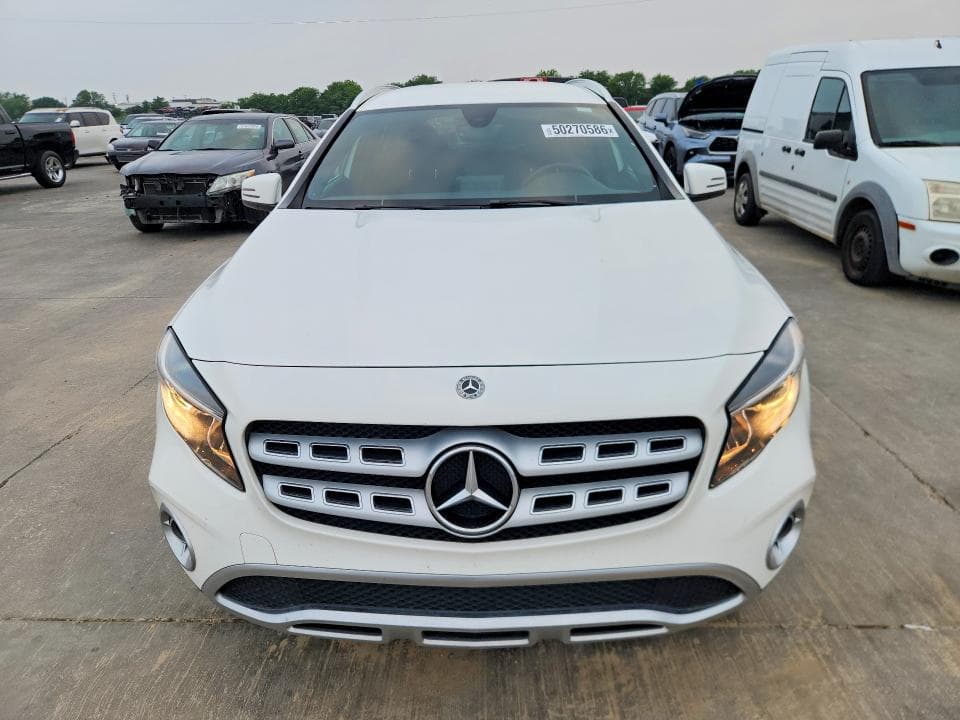 2020 MERCEDES-BENZ GLA 250 4MATIC 5