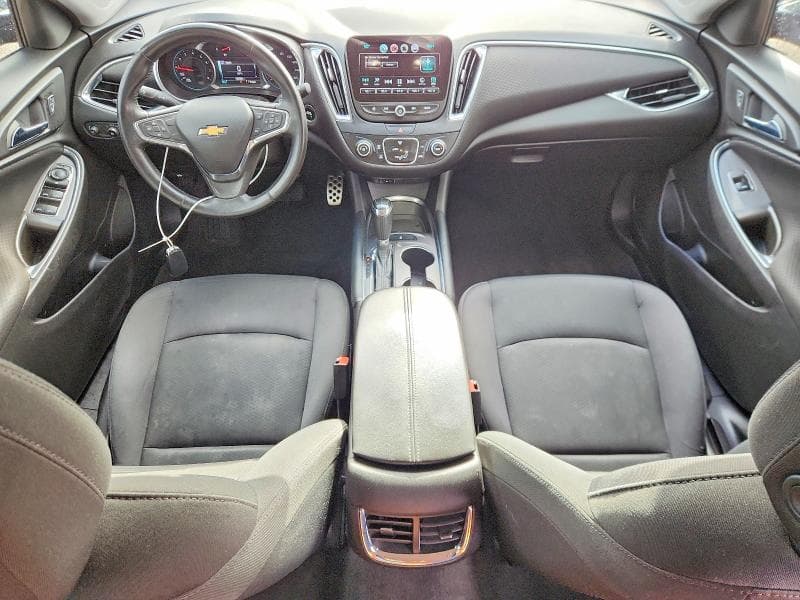 2017 CHEVROLET MALIBU LT 8