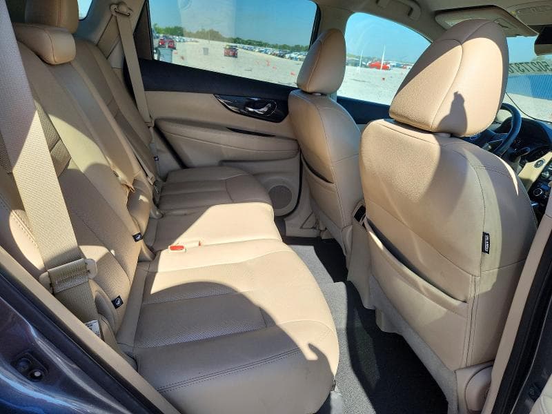 2017 NISSAN ROGUE SL 11
