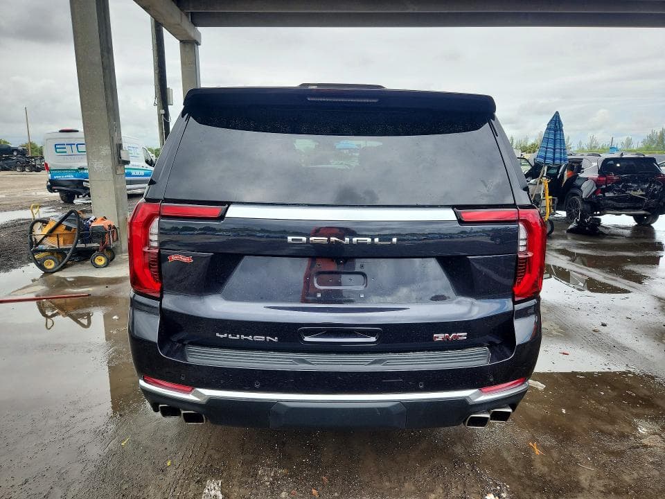 2025 GMC YUKON XL DENALI 6