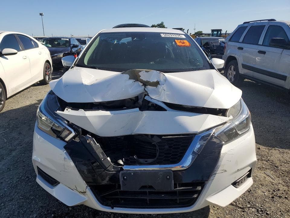 2021 NISSAN VERSA SV 5