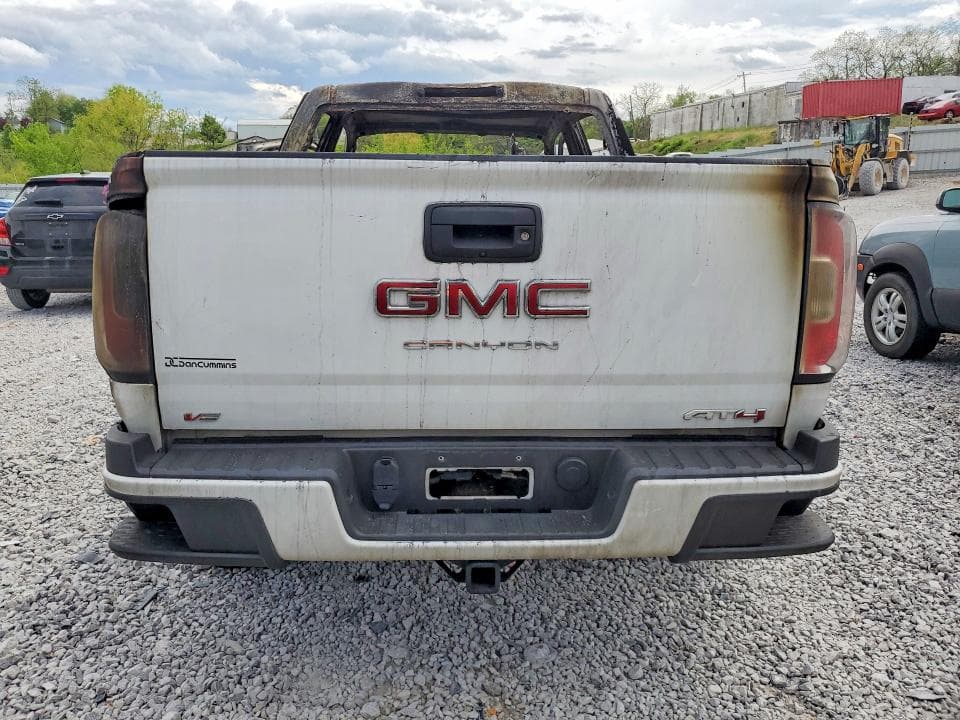 2022 GMC CANYON AT4 6