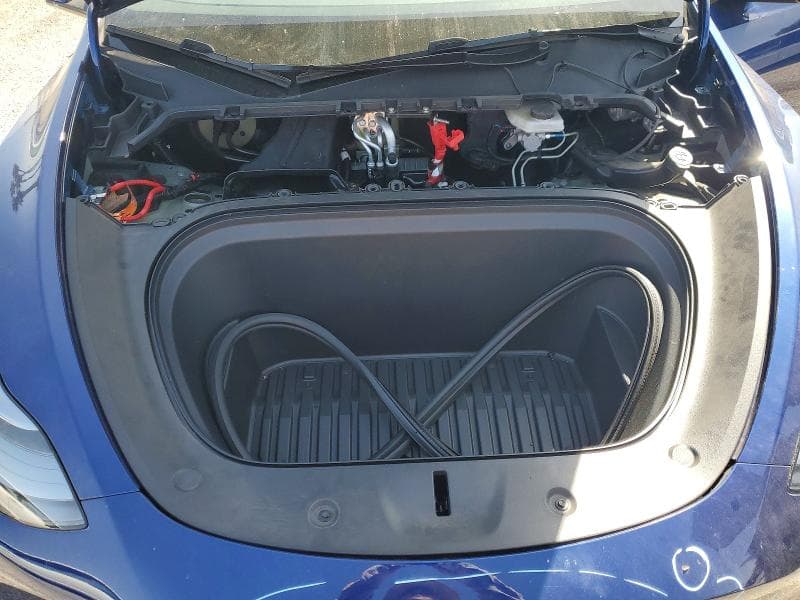 2024 TESLA MODEL Y 11