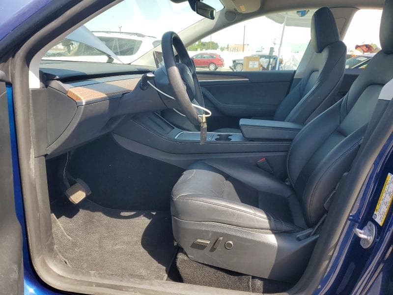 2024 TESLA MODEL Y 7