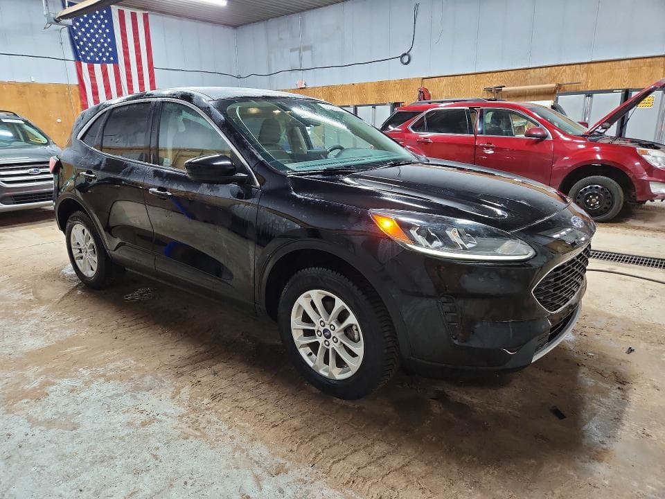 2020 FORD ESCAPE SE SE 4