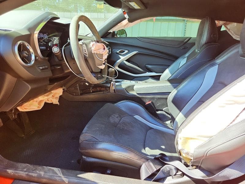 2019 CHEVROLET CAMARO 7