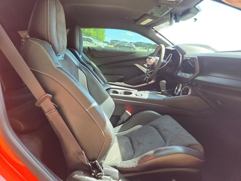 2019 CHEVROLET CAMARO 10