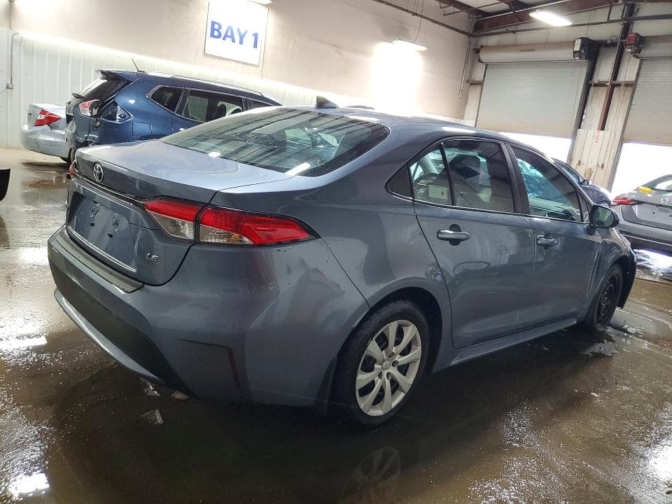 2021 TOYOTA COROLLA LE 3