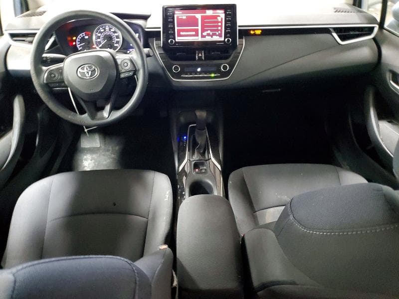 2021 TOYOTA COROLLA LE 8
