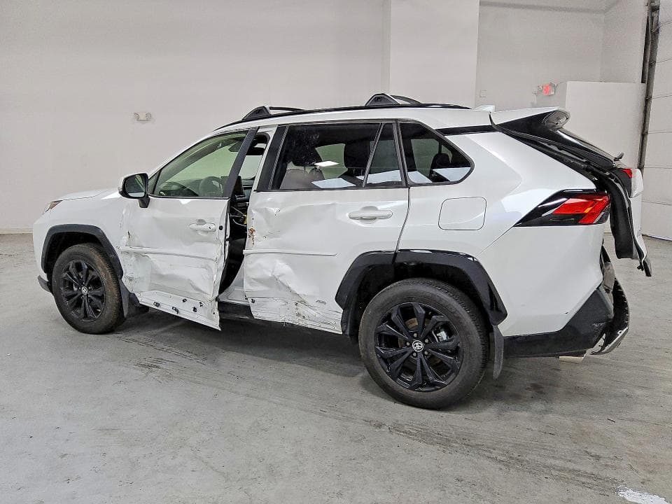 2025 TOYOTA RAV4 HYBRID SE 2