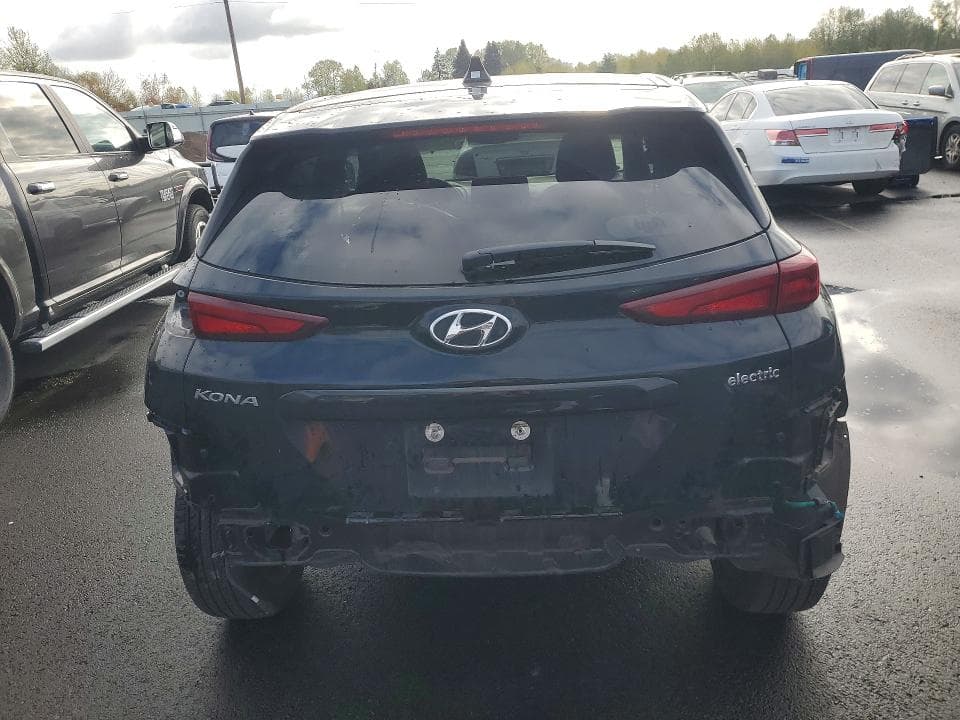 2023 HYUNDAI KONA SE SE 6