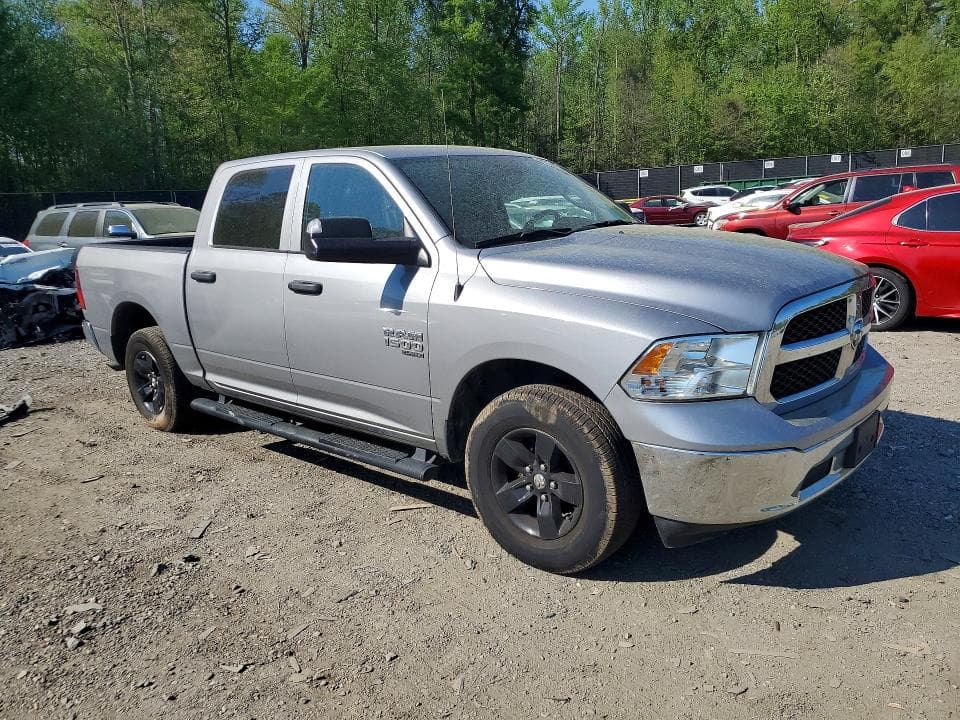 2022 RAM 1500 CLASSIC SLT SLT 4