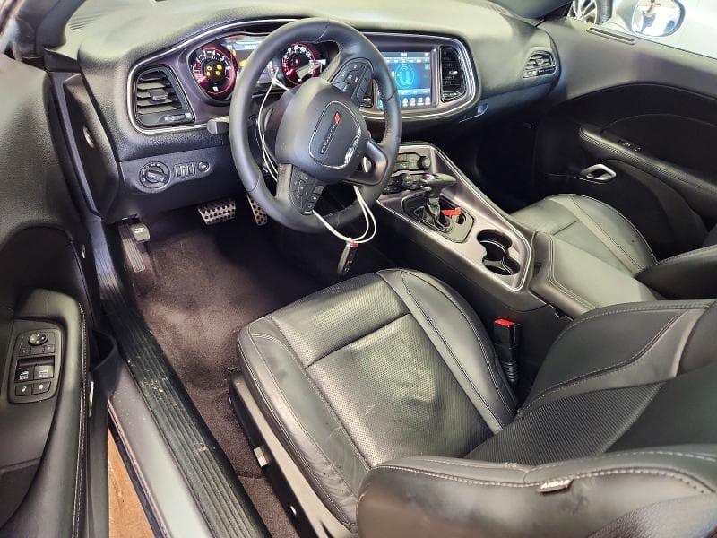 2017 DODGE CHALLENGER SXT 8