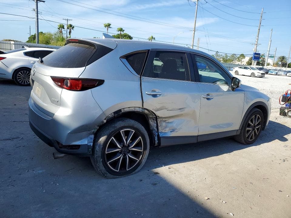 2018 MAZDA CX-5 TOURING 3