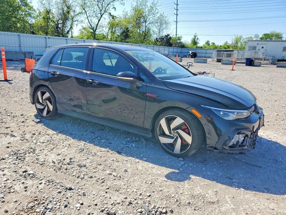 2023 VOLKSWAGEN GTI SE 4