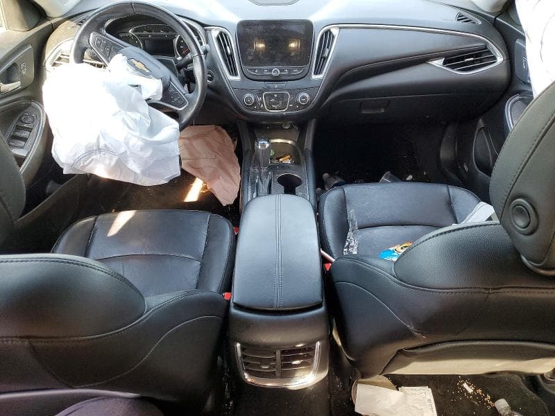 2017 CHEVROLET MALIBU LT 8