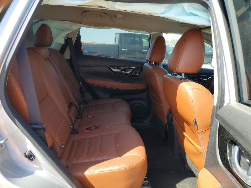 2017 NISSAN ROGUE SL 11