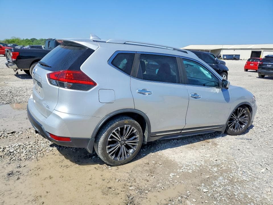 2017 NISSAN ROGUE SL 3