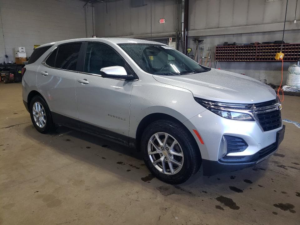 2022 CHEVROLET EQUINOX LT 4