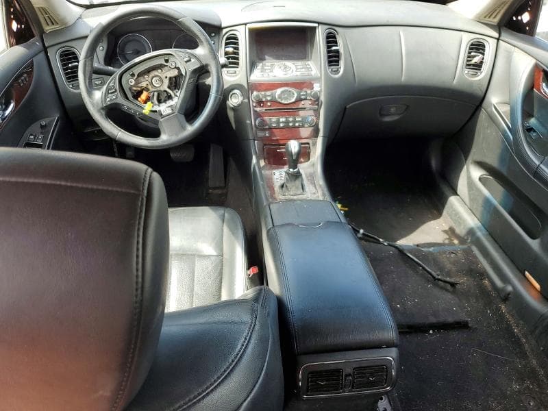 2017 INFINITI QX50 BASE 8