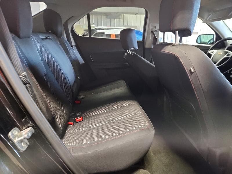 2017 CHEVROLET EQUINOX LT 11