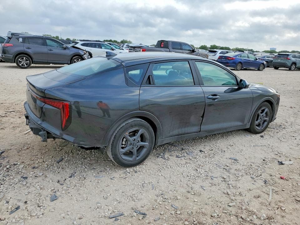 2025 KIA K4 LXS LXS 3