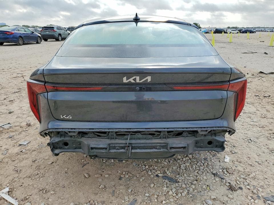 2025 KIA K4 LXS LXS 6