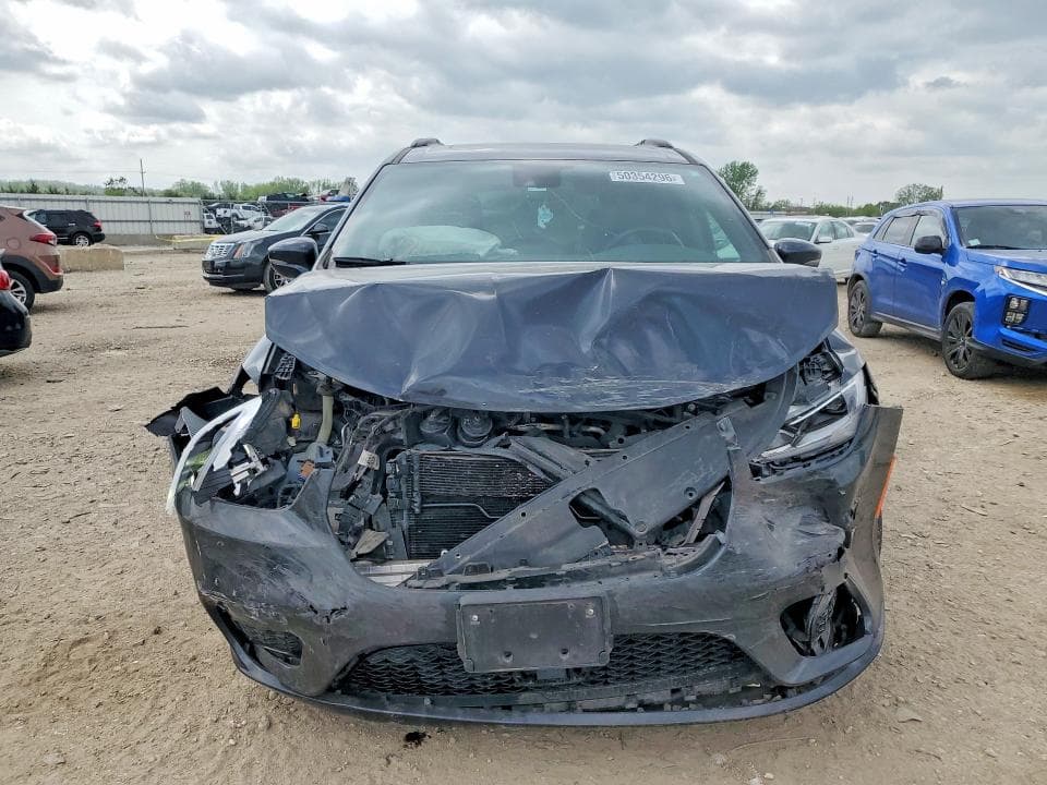 2021 CHRYSLER PACIFICA LIMITED LIMITED 5