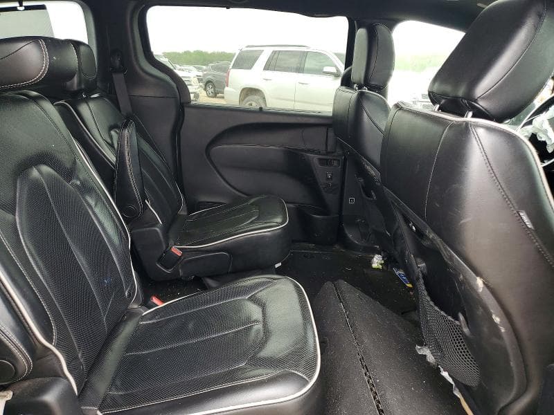 2021 CHRYSLER PACIFICA LIMITED LIMITED 10