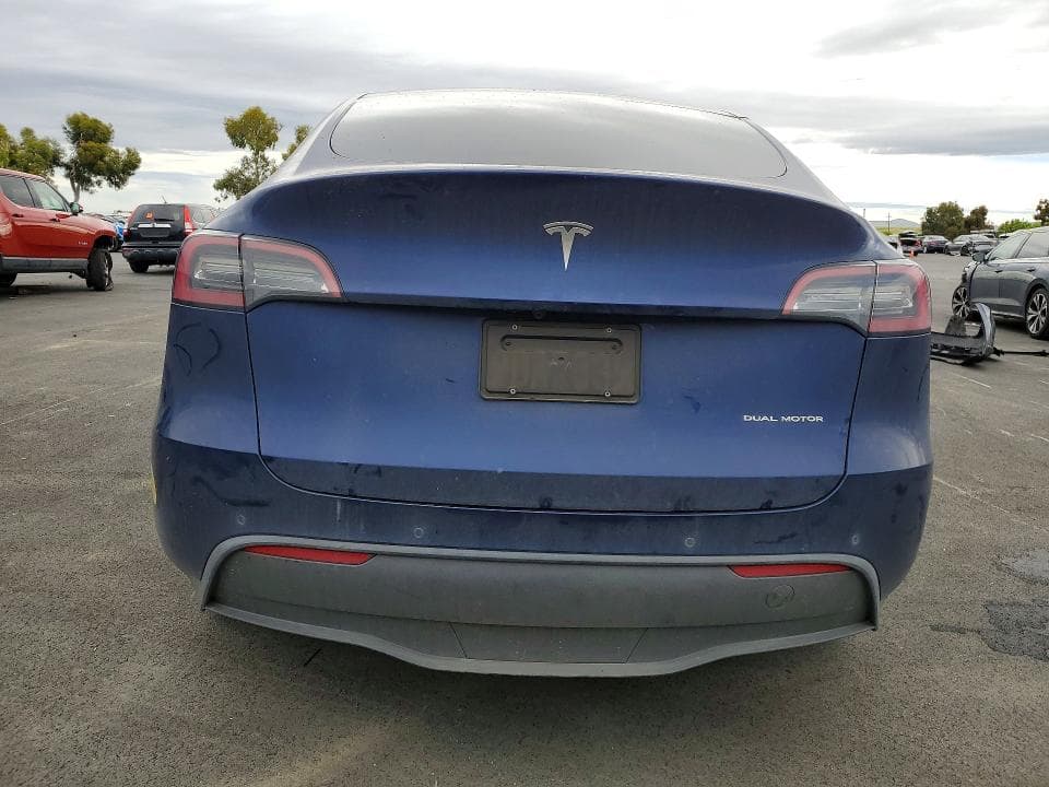 2022 TESLA MODEL Y 6