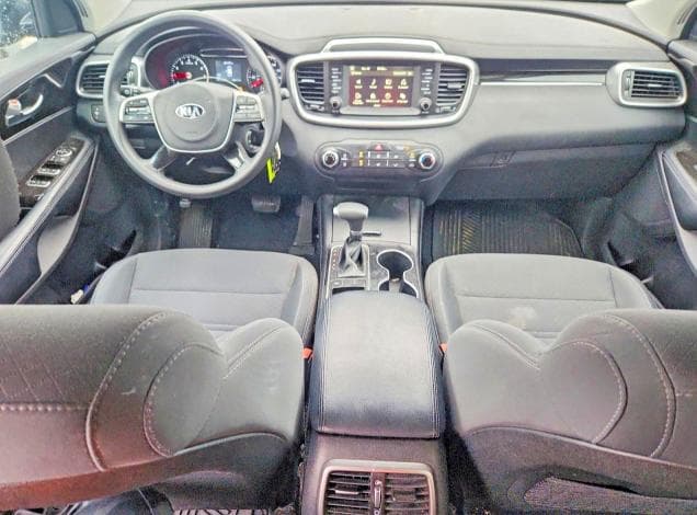 2020 KIA SORENTO L L 8
