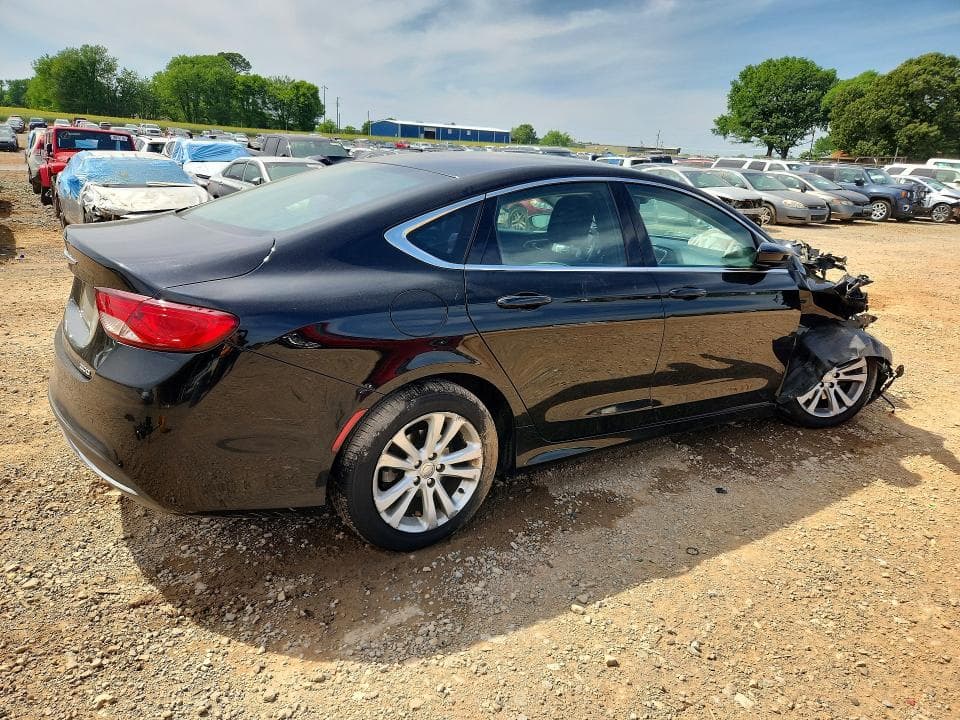 2016 CHRYSLER 200 LIMITED 3