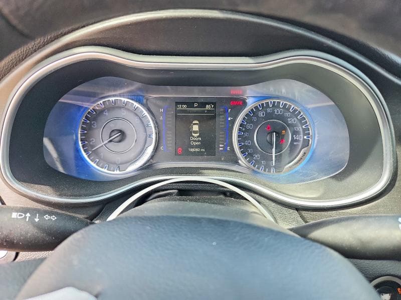 2016 CHRYSLER 200 LIMITED 9